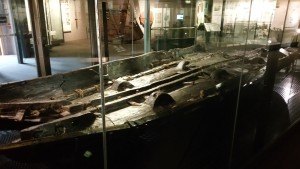 Dovers bronze age boat from 3500 years ago.